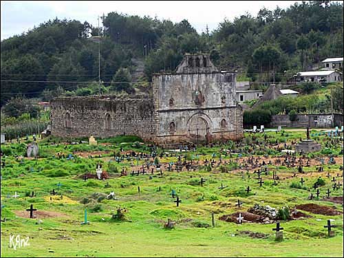 Cimetierre indien au Chiapas