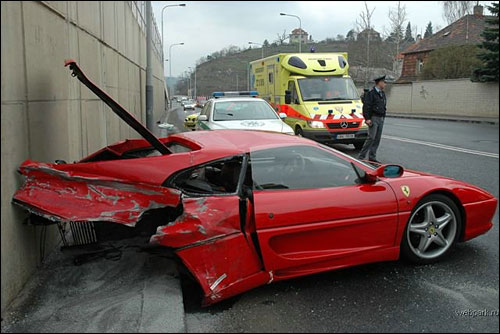 accident Ferrari F355 crash
