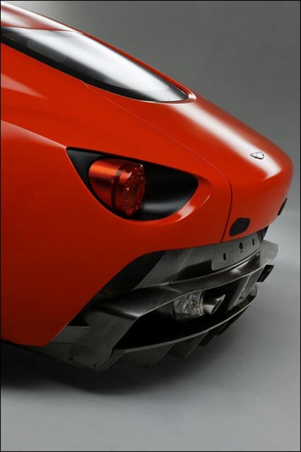 Aston Martin V12 Zagato Milano echappement libre spoiler prix occasion pas