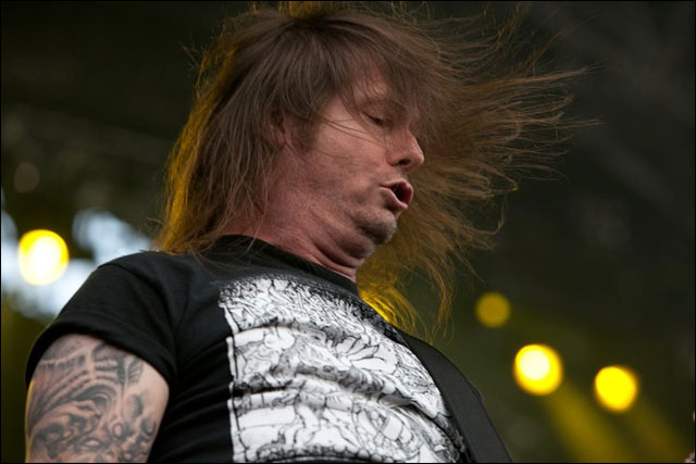 photo hd Slayer Gary Holt guitariste Exodus concert Sonisphere Festival 2011