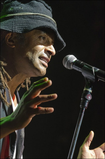 photo hd concert Yannick Noah live Foire aux Vins Colmar 10 aout 2011 FAV