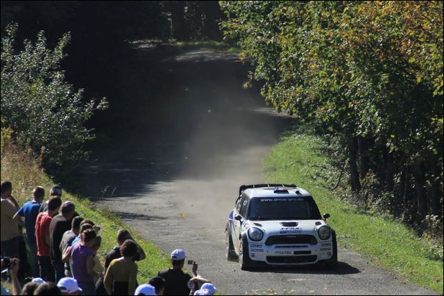 photo Rallye de France 2011 WRC route montagne Alsace Mini Countryman JCW WRC