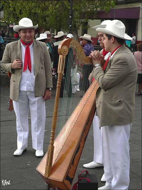 mariachi Plaza Garibaldi