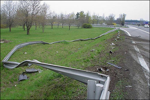 porsche 911 turbo carrera 4s photo run crash circuit