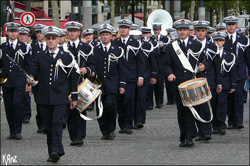 defile anciens combattants guerre 14 18 39 45