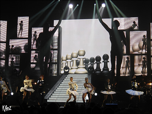 photo concert mylene farmer live strasbourg 2009