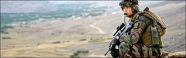 Afghanistan soldat francais mission militaire guerre afgan livre Plon video