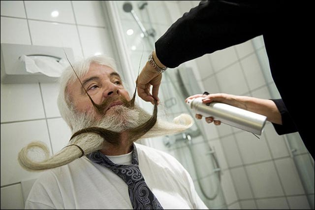 championnat du monde moustache barbe bouc competition internationale