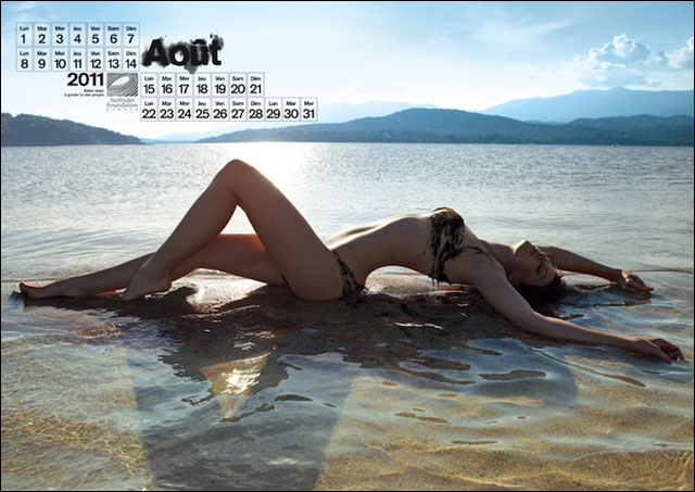 photo calendrier sexy fille bikini plage de reve caraibes maillot de bain ou nue