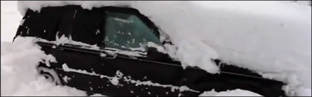 video buzz actualite hibernation homme hiberne suede coincer voiture comme ours video buzz actualite hibernation homme hiberne suede coincer voiture comme ours