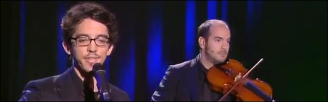 video Bref Kyan Khojandi stand up spectacle one man show violon Reperages video Bref Kyan Khojandi stand up spectacle one man show violon Reperages