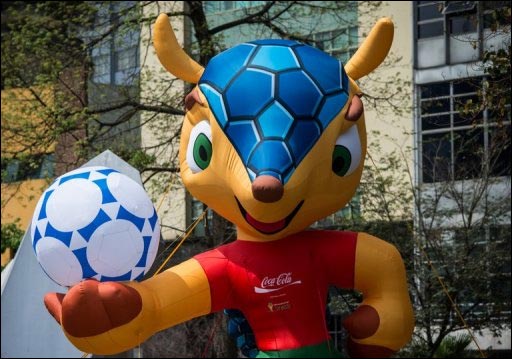 Fuleco mascotte coupe du monde football Bresil 2014 nom fail Fuleco mascotte coupe du monde football Bresil 2014 nom fail