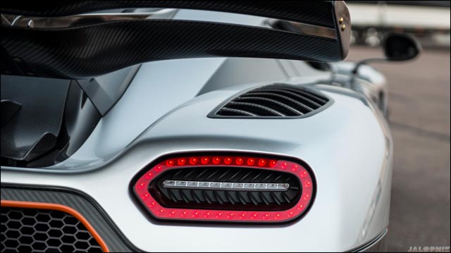 koenigsegg-one (7)
