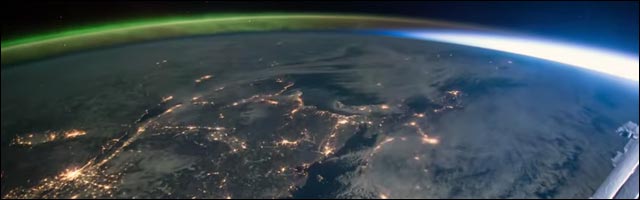 photo vidoe lever de soleil et aurore boréale vus depuis l'Espace photo vidoe lever de soleil et aurore boréale vus depuis l'Espace
