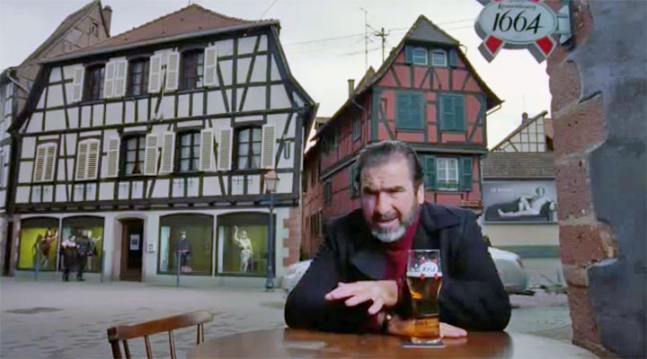 Eric Cantona dans une pub pour la bière Kronenbourg 1664