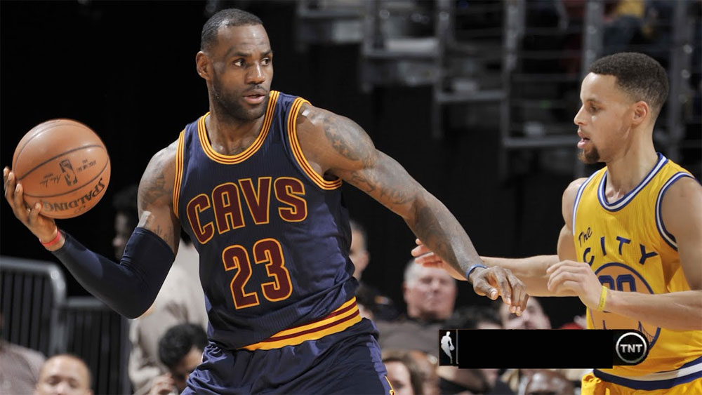 photo LeBron James vs Stephen Curry photo LeBron James vs Stephen Curry