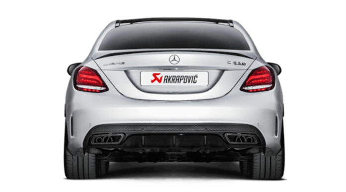 photo video echappement Akrapovic Mercedes C63 AMG 2016 2017 photo video echappement Akrapovic Mercedes C63 AMG 2016 2017