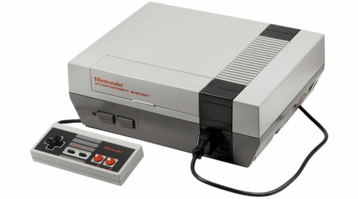 photo Nintendo NES 1985 photo Nintendo NES 1985